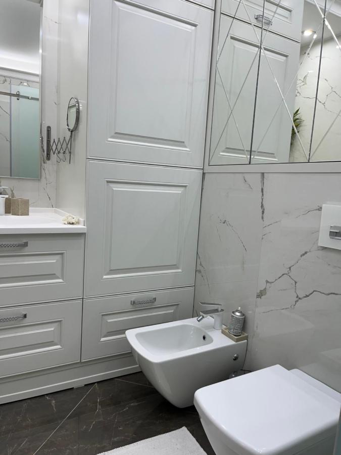 Apartament In The Center Of Chisinau Bagian luar foto
