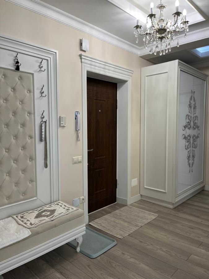 Apartament In The Center Of Chisinau Bagian luar foto